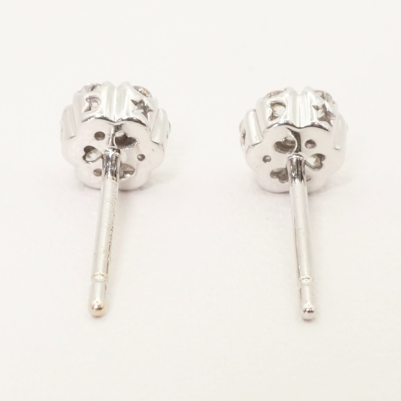 ポンテヴェキオ　ピアス　k18 0.1カラット ポンテヴェキオ Ponte Vecchio ダイヤ 0.07ct ハート ピアス K18