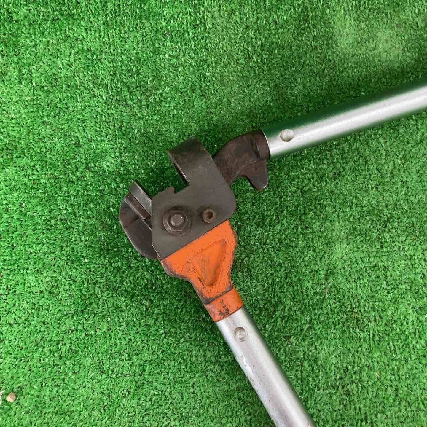 ネグロス電工 軽量間柱振れ止めチャンネル切り欠き工具 MAKCK32【川崎 