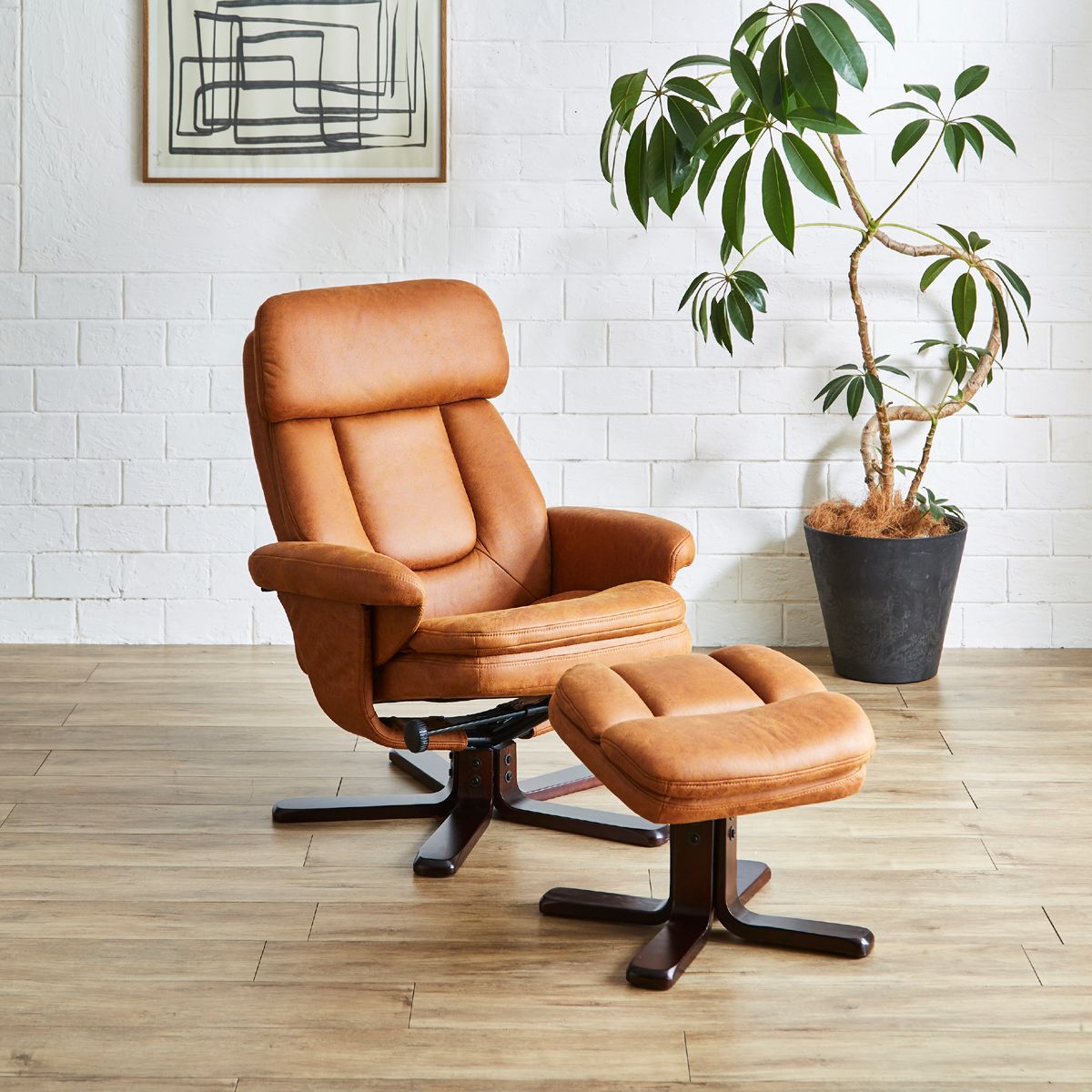 引っかきキズに強い！最大145°リクライニング可能！オットマン付き360