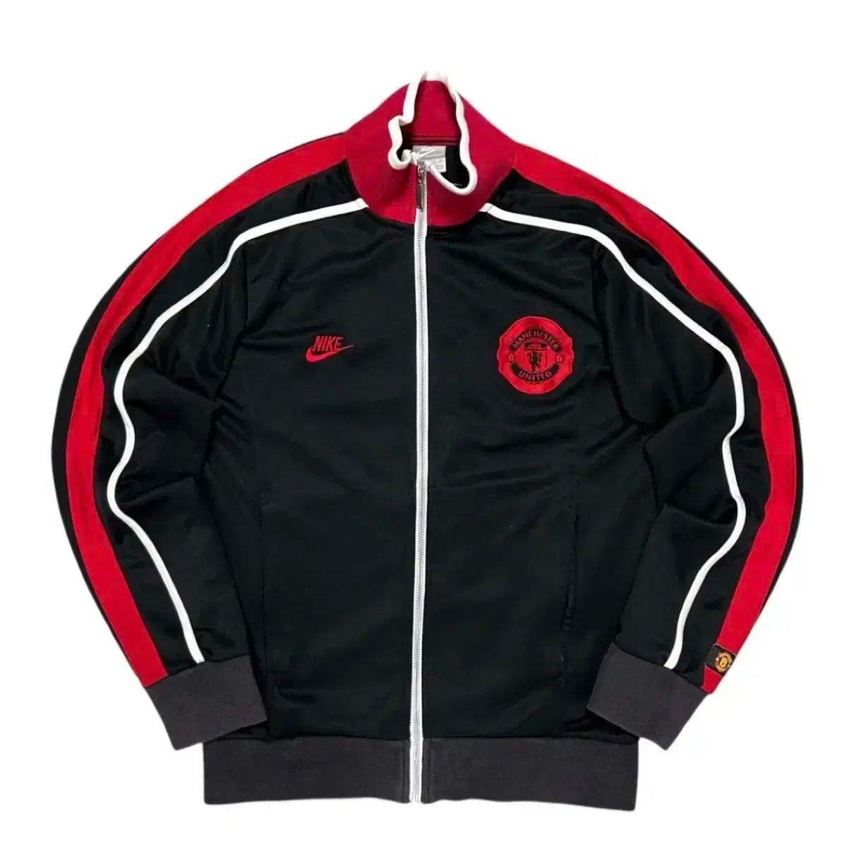 Nike マンチェスター・ユナイテッド ジャージ Lサイズ NIKE マンチェスターユナイテッド ジャージセット レッド 未使用
