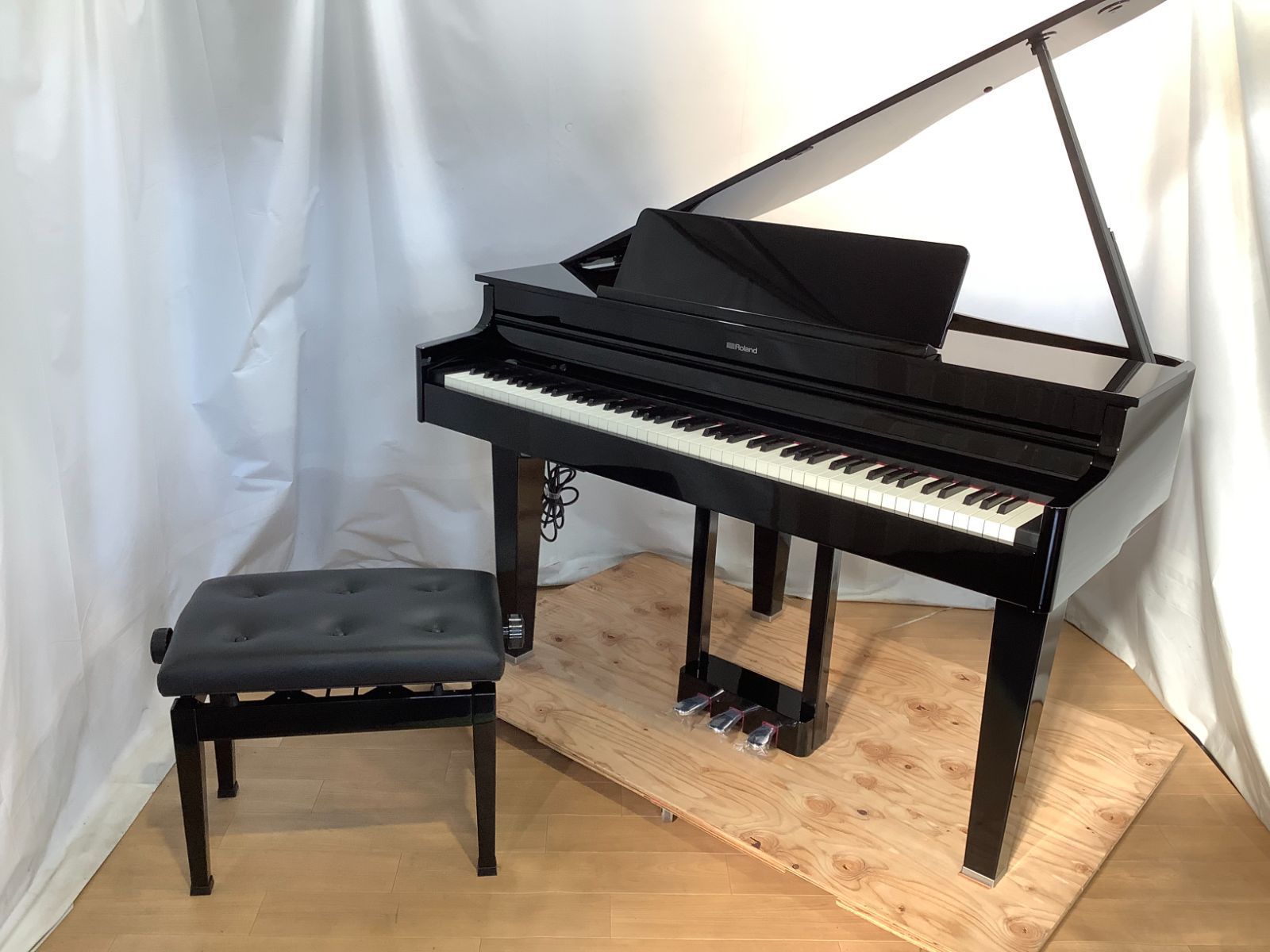 ★66575【電子ピアノ】ROLAND　GP6PE　23年製 ☆66575【電子ピアノ】ROLAND GP6PE 23年製 - メルカリ