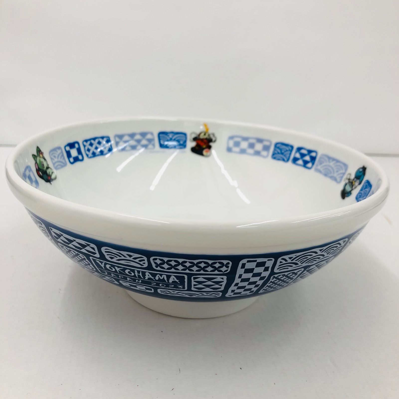 未使用　wcs　Pokémon ラーメン どんぶり ポケモンWCS】ニャオハ・ホゲータ・クワッスのぬいぐるみや