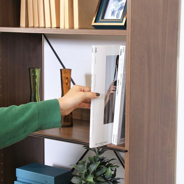 ミディアムブラウン