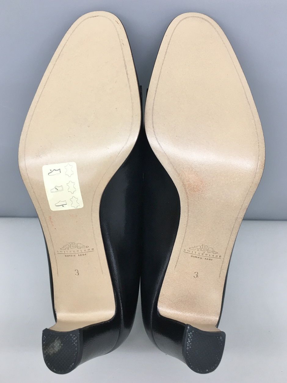 最終値下げ✨✨美品　BALLY バリー パンプス 未使用級 Bally - バリー BALLY パンプス サークルプレート レザー 38