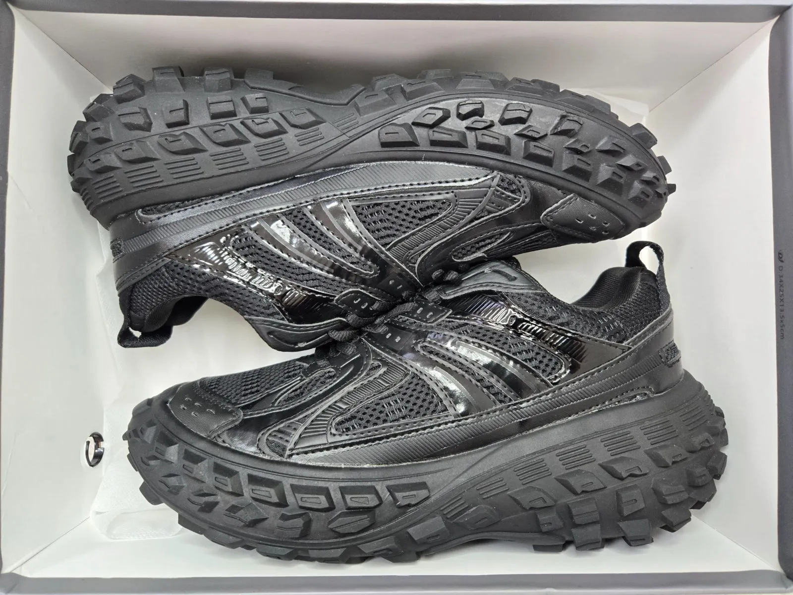 BOUNCER スニーカー Black 三越伊勢丹 | BALENCIAGA/バレンシアガ通販 | BOUNCER