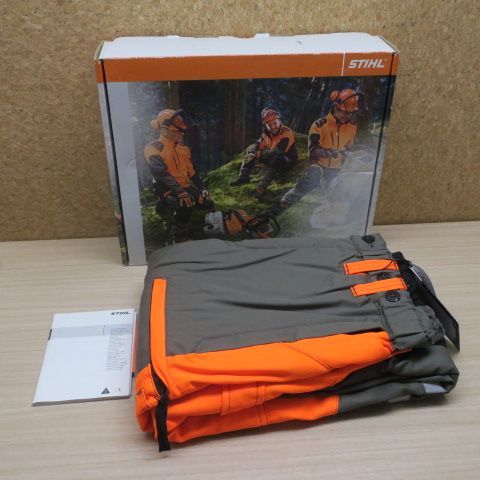 STIHL ファンクションエルゴ 防護パンツ ズボン Mサイズ