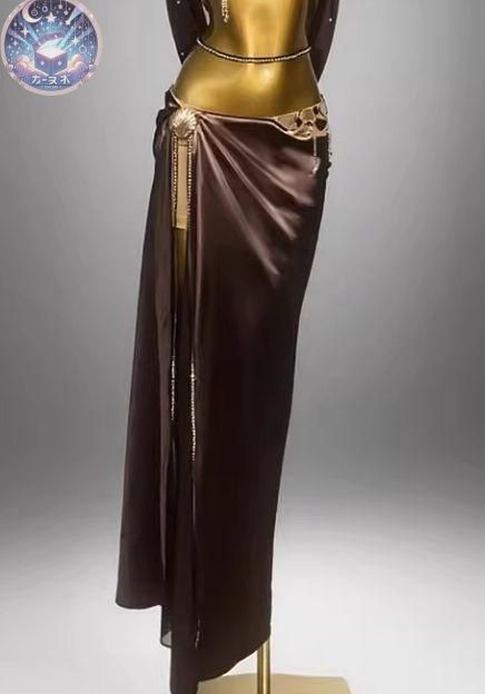 新品 未使用 新作 背中綺麗 ベリーダンス衣装 トップスブラ スカート