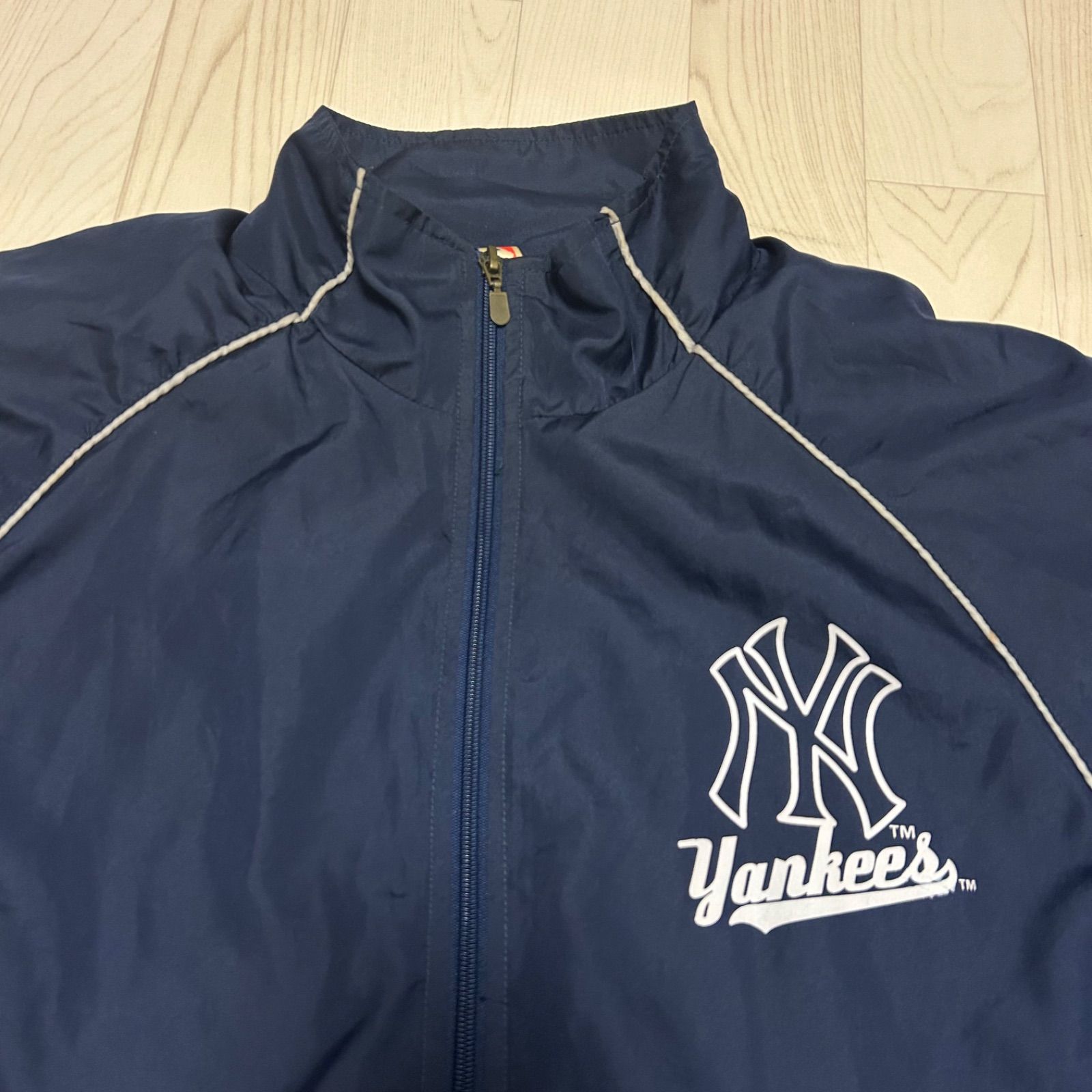 ヤンキースナイロンジャケット 古着 90s MLB New York Yankees ヤンキース ナイロン ジャケット