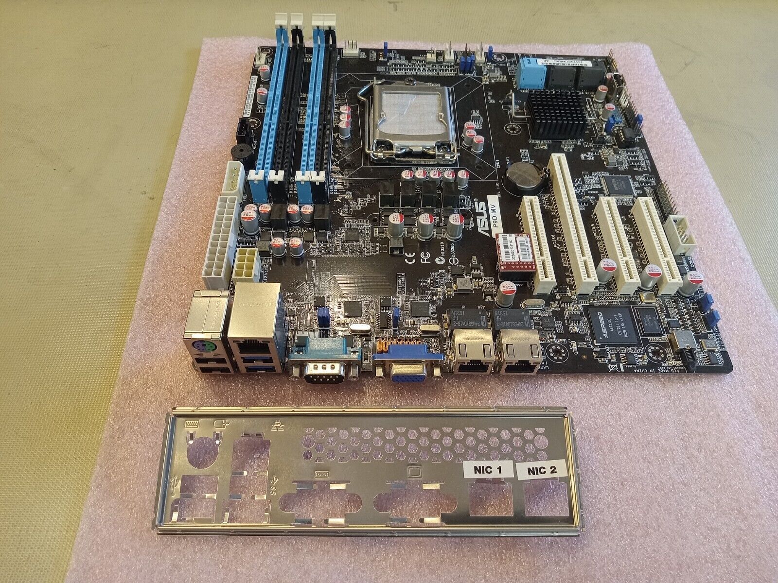 ASUS P9D-MV 1150 LGA MicroATX デスクトップ