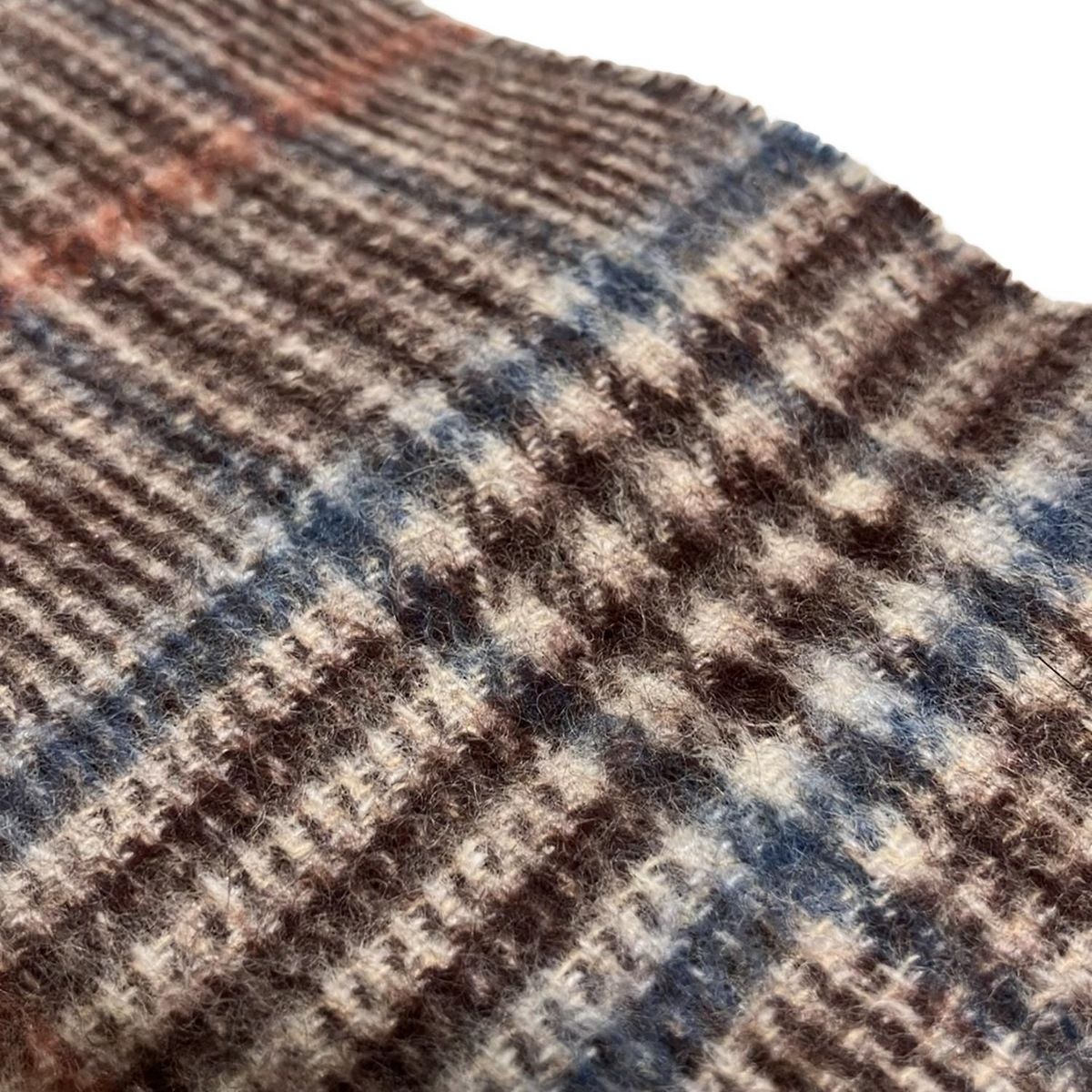 【新品未使用】Johnstons of Elgin チェック柄マフラー Johnstons of Elgin 最大51%☆9/29迄 日本正規品 ジョンストンズ