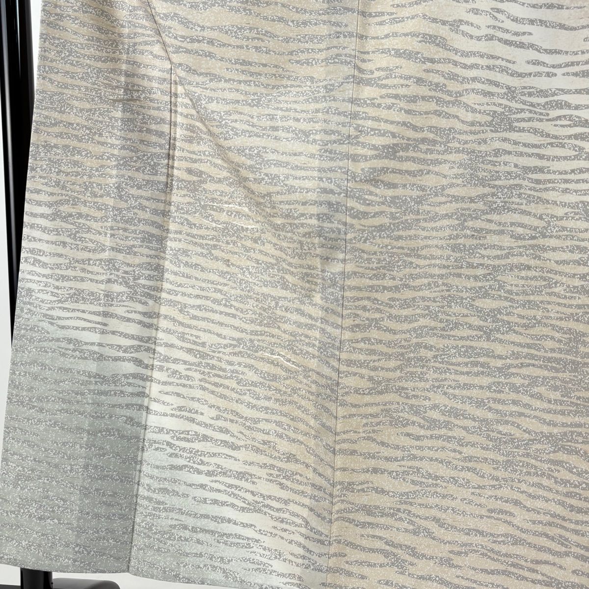 訪問着 身丈155cm 裄丈64.5cm M 単衣 牛首紬 落款 霞 ぼかし 刺繍 ベージュ 正絹