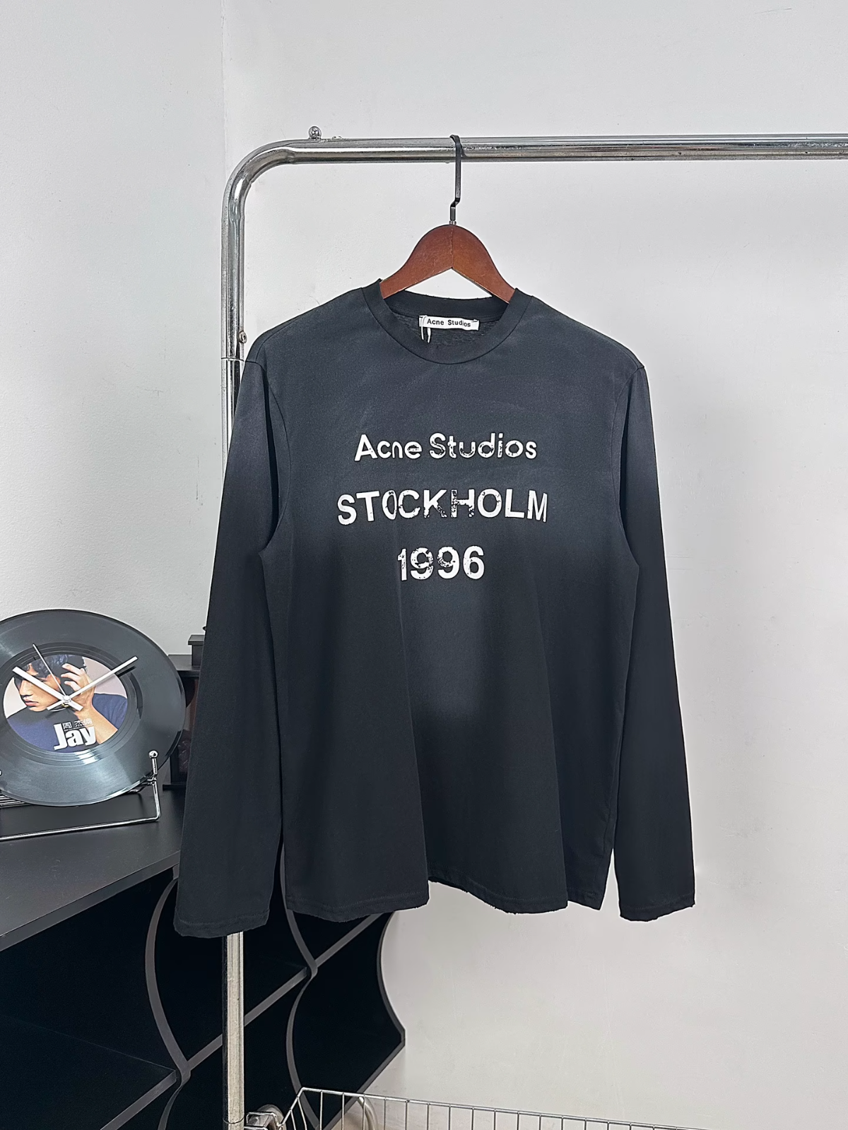 Acne Studios 長袖 ロンT レディースファッション 新品 新作