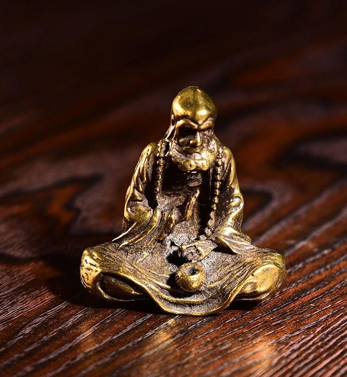 達磨仏像 置物 老樹達磨羅漢 銅製 装飾品   工芸品 美術品 達磨仏像 置物 老樹達磨羅漢 銅製 装飾品 工芸品 美術品 - メルカリ