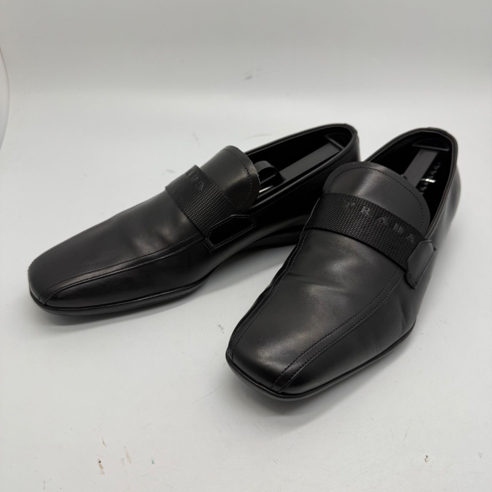 美品 PRADA プラダスポーツ ローファー 革靴 サイズ５ (25.5) 黒 PRADA - 美品 PRADA プラダスポーツ ローファー 革靴 サイズ5