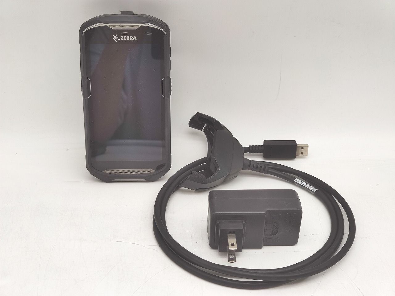 インボイス対応 電源とタッチパネル反応CK ZEBRA 業務用タッチコンピュータ ハンディターミナル TC510K 本体 ケース コード アダプタ その1