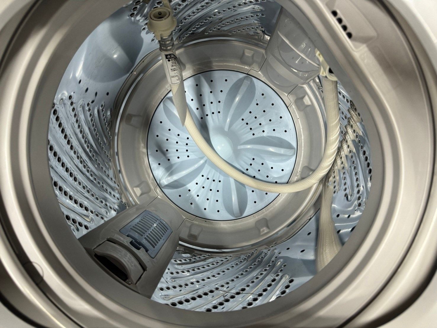 高年式 美品】大阪送料無料☆3か月保障付き☆洗濯機☆2024年  