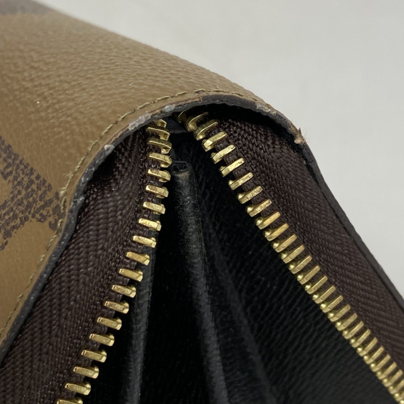 Vuitton ルイ
