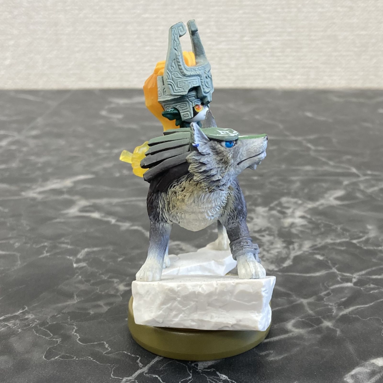 24. amiibo ウルフリンク ゼルダの伝説シリーズ