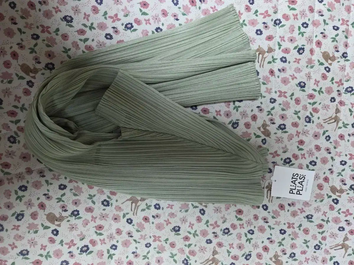PLEATS PLEASE グリーン チュニック サイズ4（М〜Lくらい） PLEATS PLEASE(プリーツプリーズ) 6 月 チュニックトップ