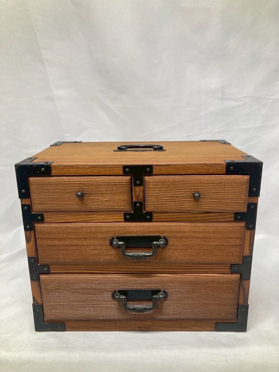 和家具 小物入れ 小引き出し 木製 三段  ビンテージ 684 日本製 小引き出し アンティーク 木製 杉 3段 姫タンス 小