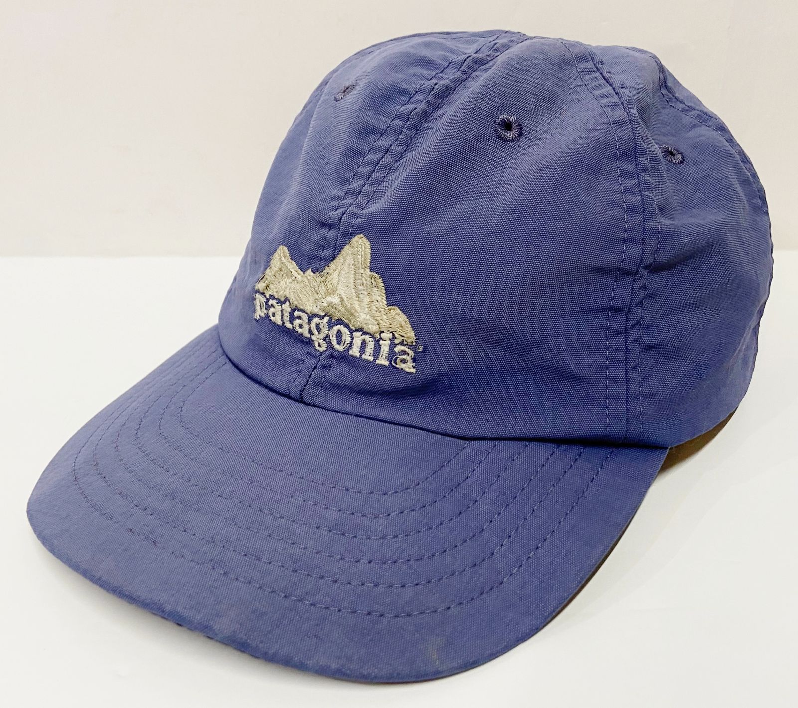 希少 90年代 patagonia マウンテンロゴ刺繍キャップ ネイビー 希少 90年代 patagonia パタゴニア マウンテンロゴ刺繍キャップ
