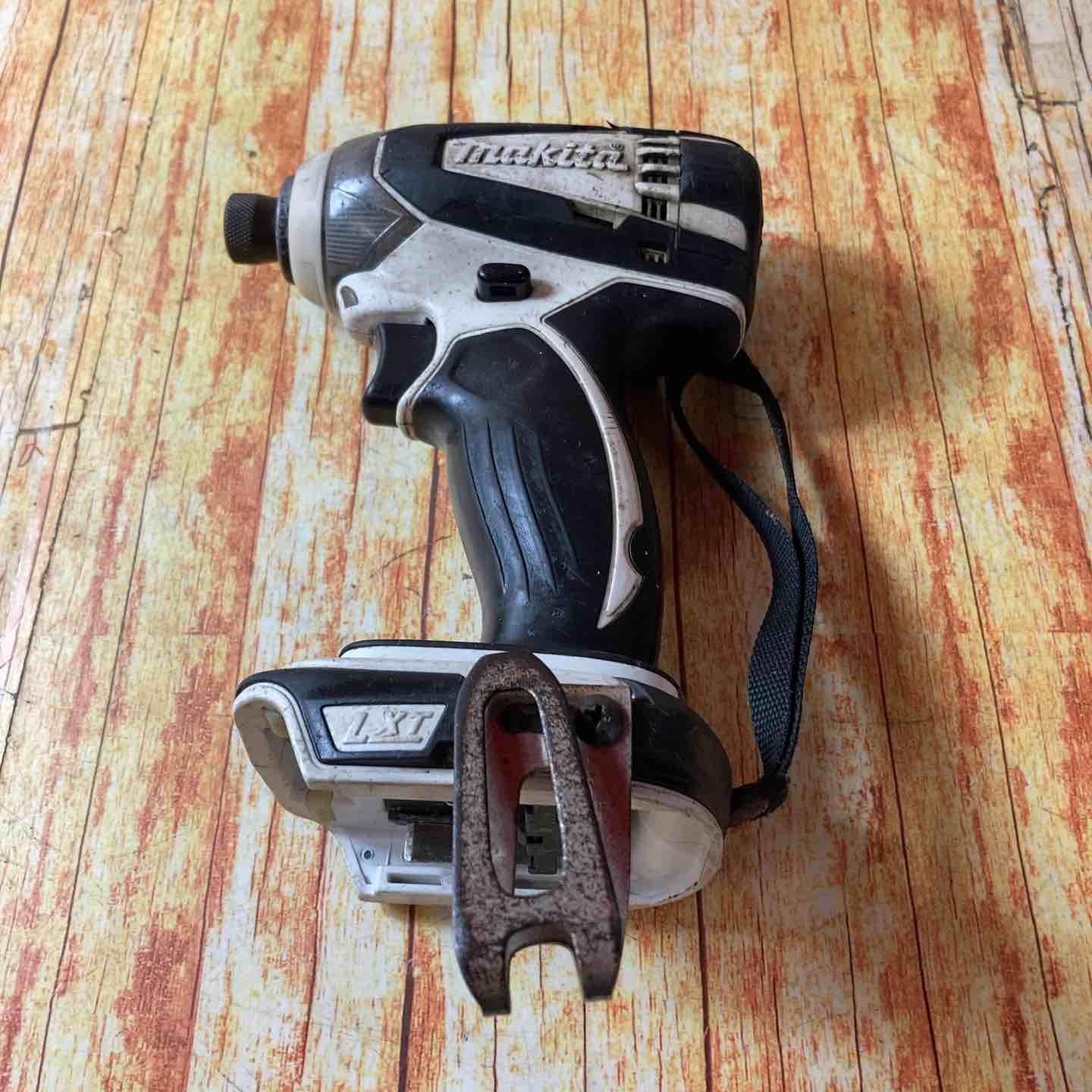 ☆マキタ(makita) コードレスインパクトドライバー TD146DZW【川崎店】