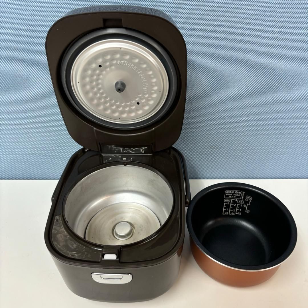 I662 ⭐ 2021年製の美品♪ アイリスオーヤマ 炊飯ジャー 3合炊き 