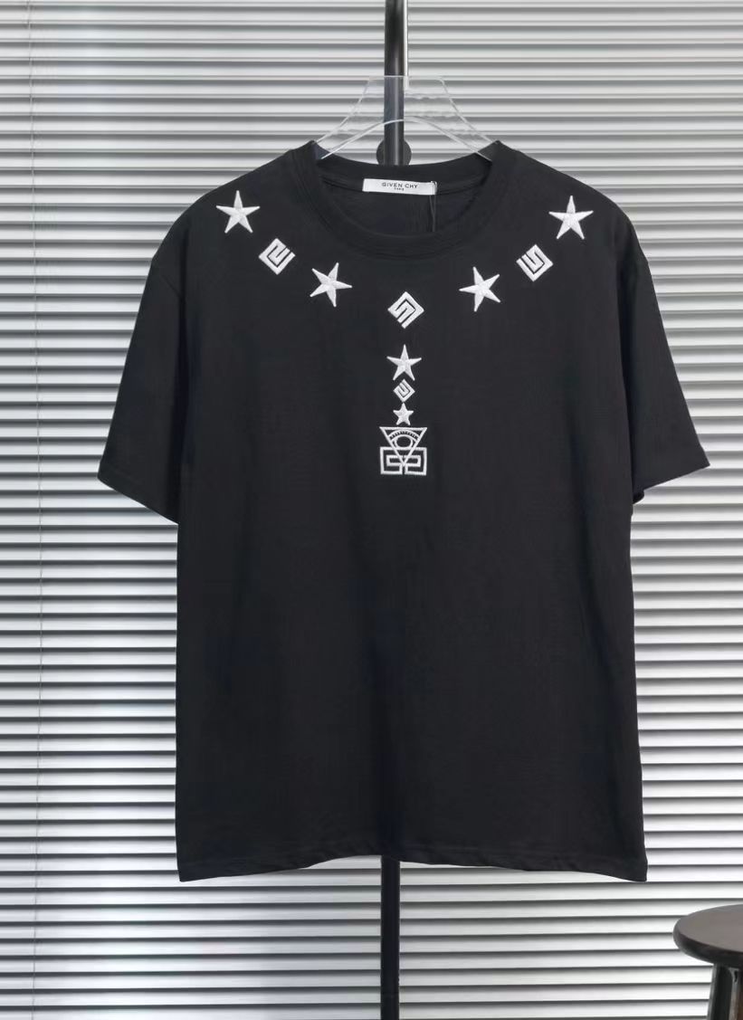 GIVENCHY ネック刺繍半袖Tシャツト