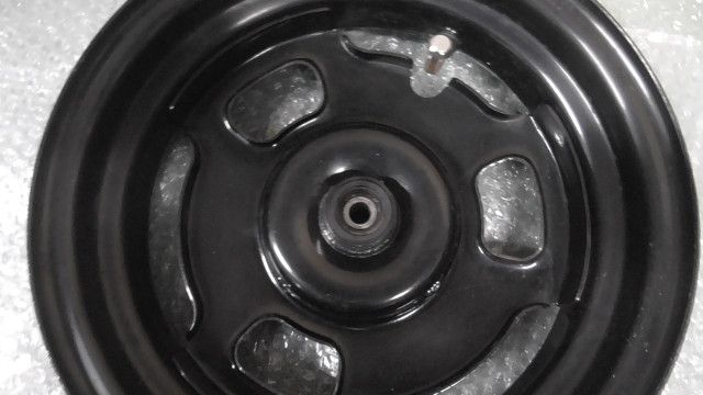 ZOOMER FI <ズーマーFI> AF58 の フロントホイール 1761012558