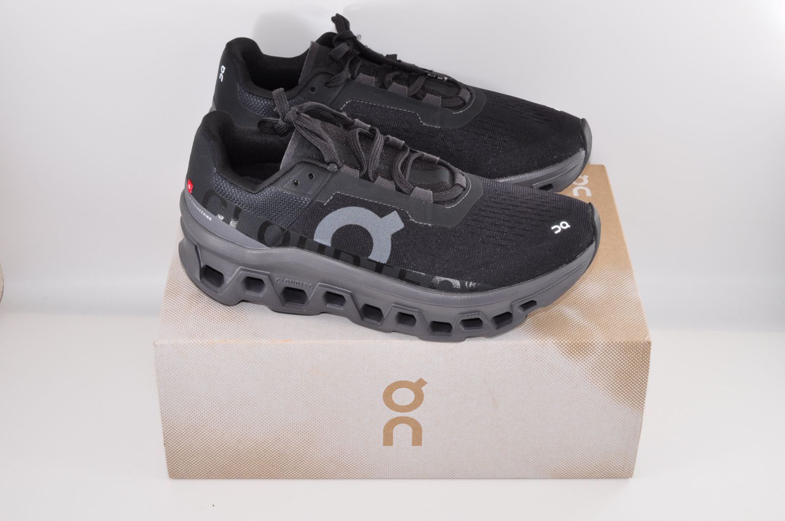 On オン Cloudmonster クラウドモンスター レディースランニングシューズ スニーカー 25cm Black 黒