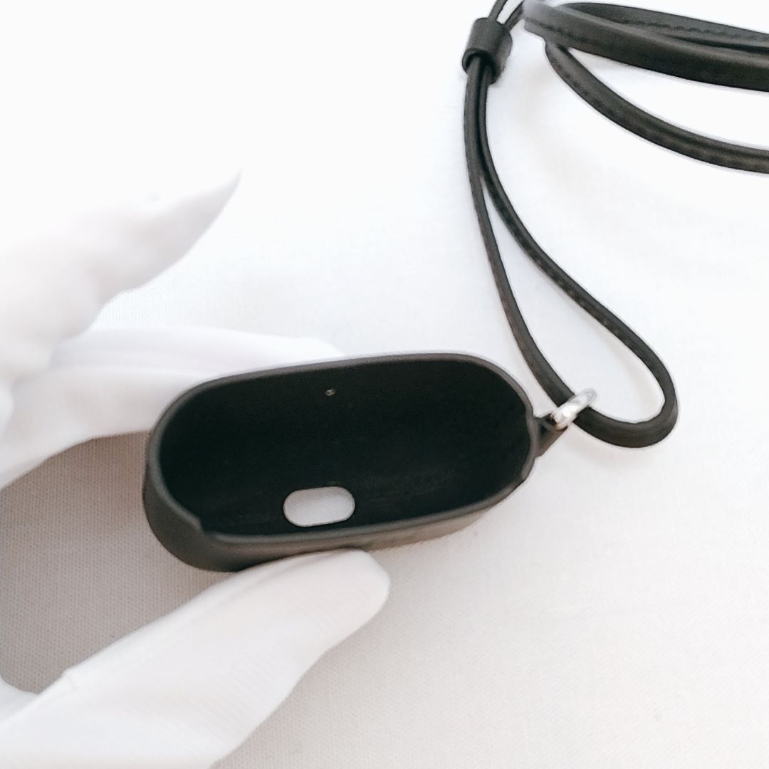 新品未使用】AMI PARIS AirPods Pro ケース アミ ストラップ付