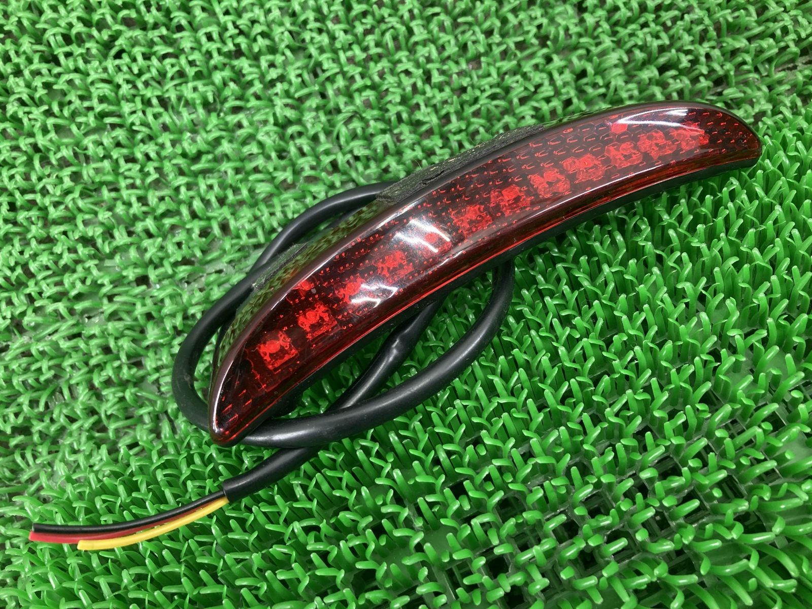 ハーレーXL883N テールランプ 5HD4LE2E8GC417*** 社外 中古 2016年式外し LEDエッジテールライト 割れ欠け無し XL1200X XL1200N