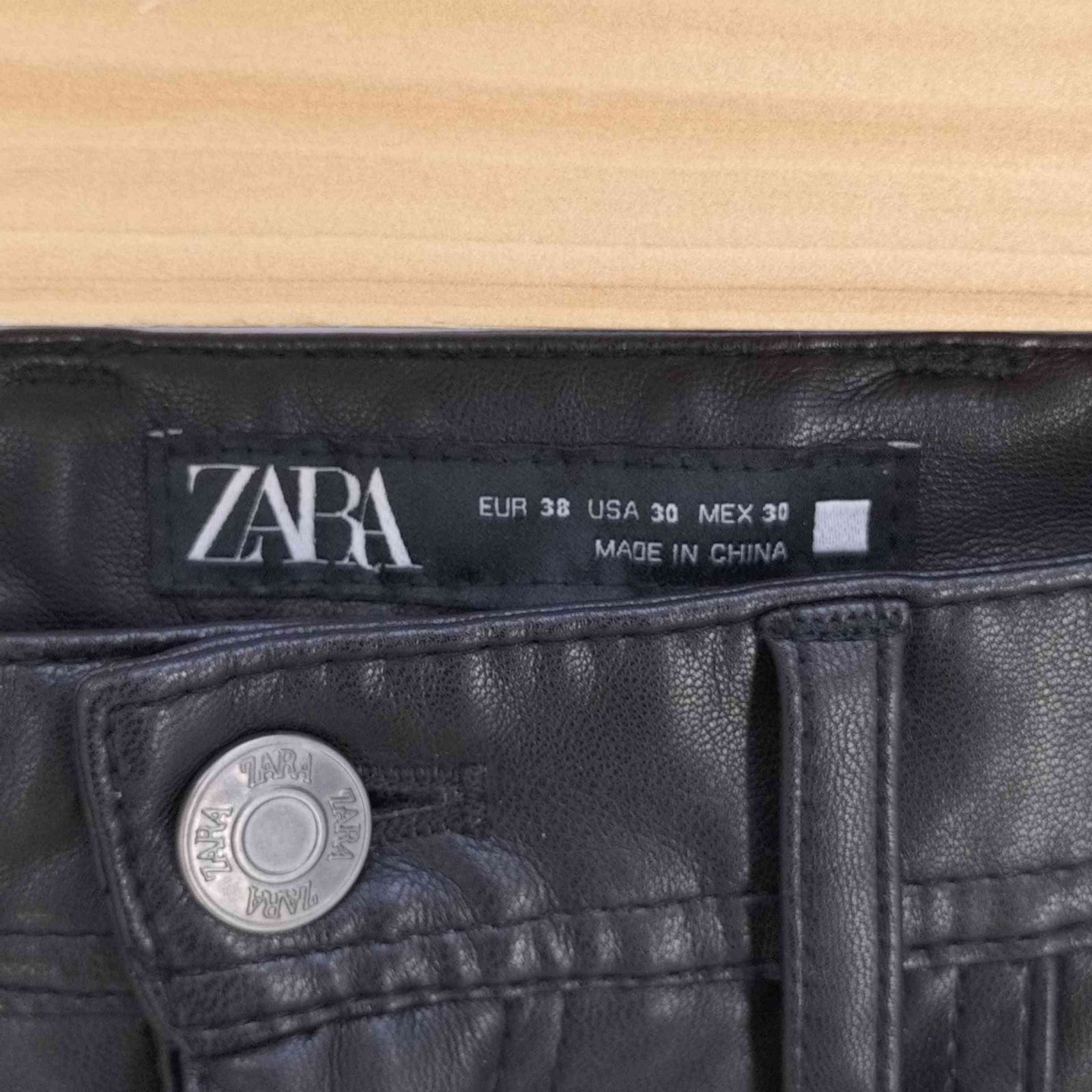 ZARA ザラ ワイドクロップドパンツ 黒 USA S(M相当) 2022 新作