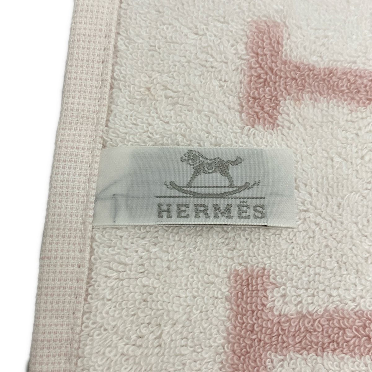 HERMES(エルメス) 小物美品 - 白×ピンク ハンドタオル/ベビー