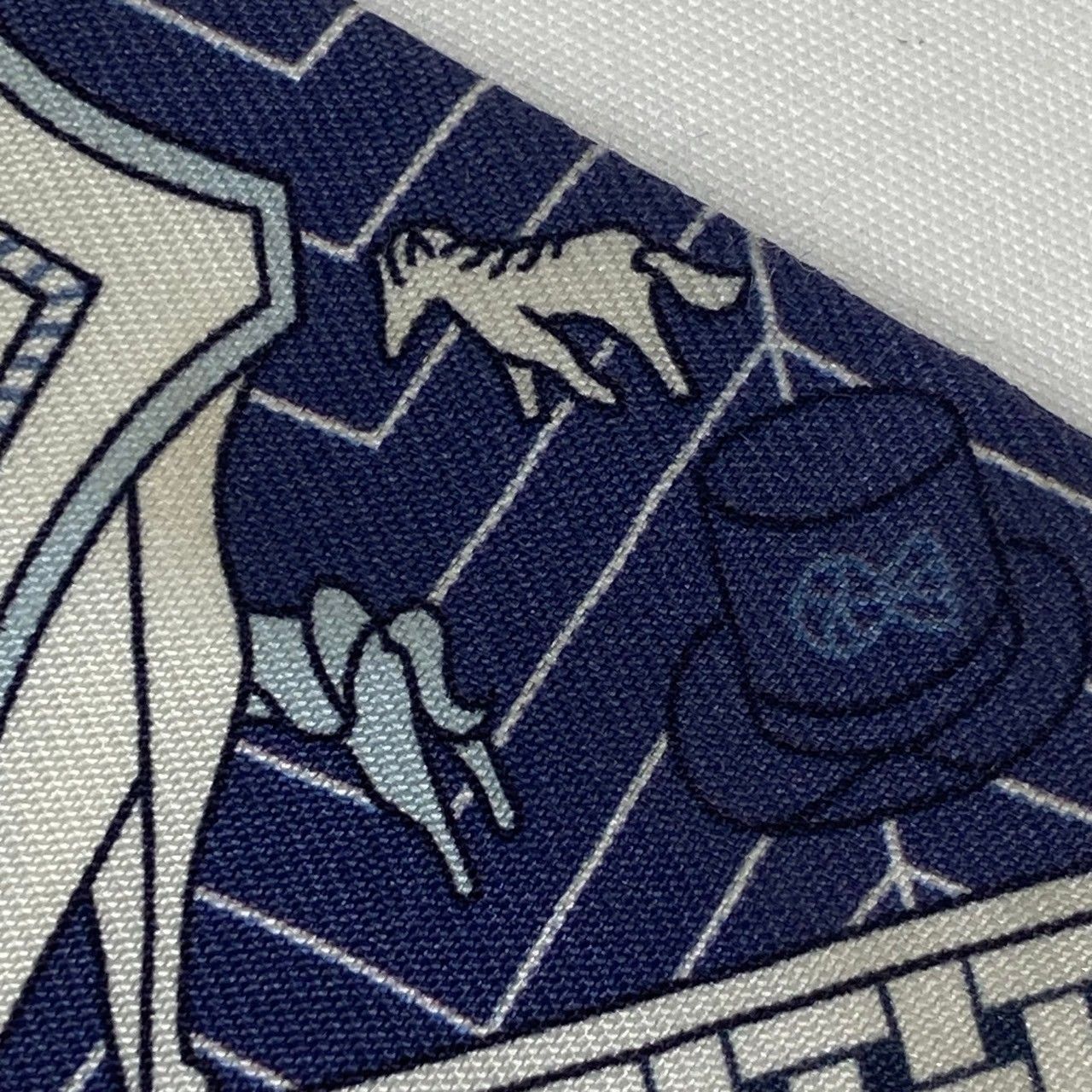 2407 HERMES エルメス シルク ツイリースカーフ オブジェ・ドゥ