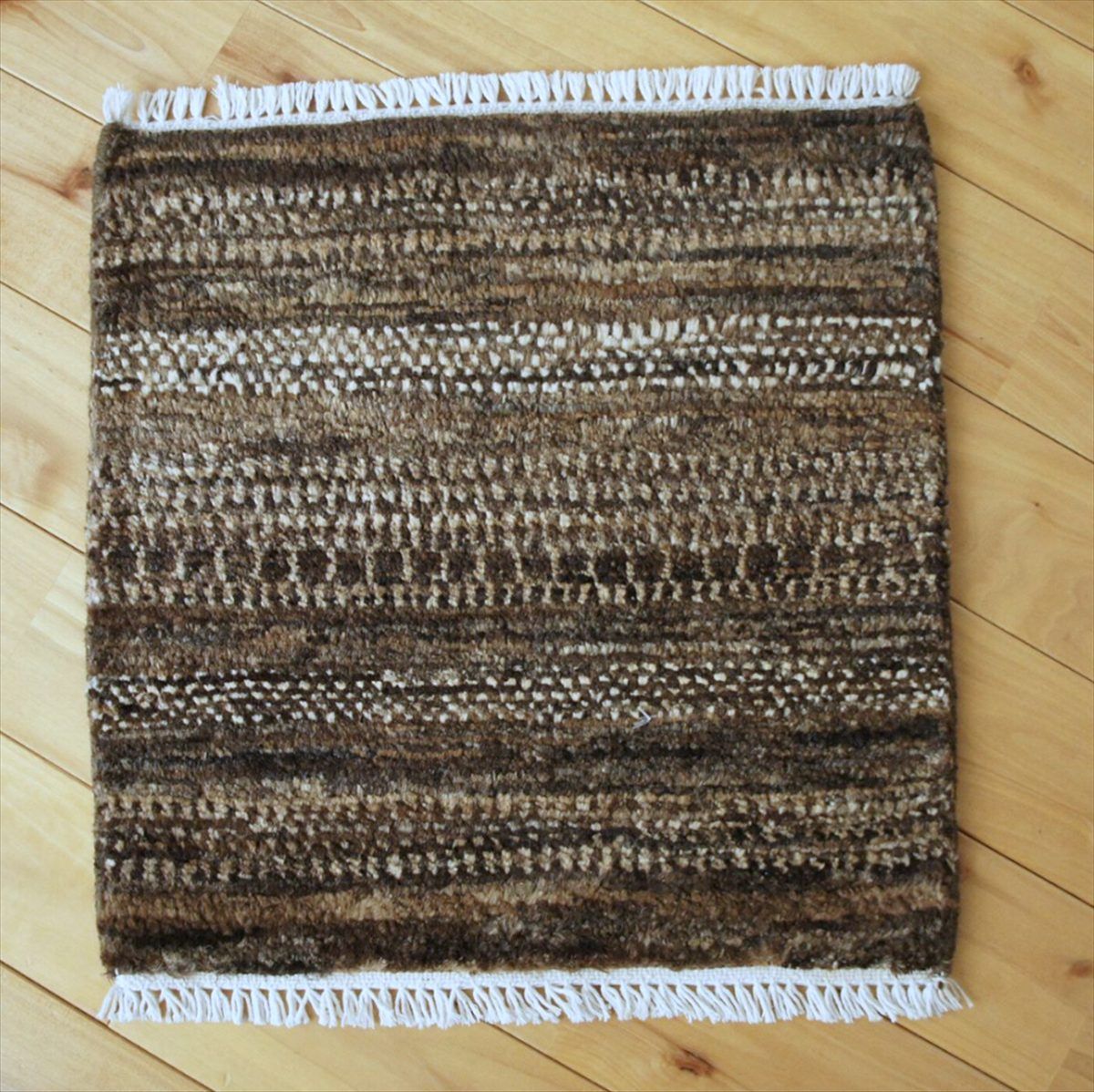 ガゼニ ギャッベ トルクマン族 ミニマット ラグ 無染めウール 40x39cm BP30