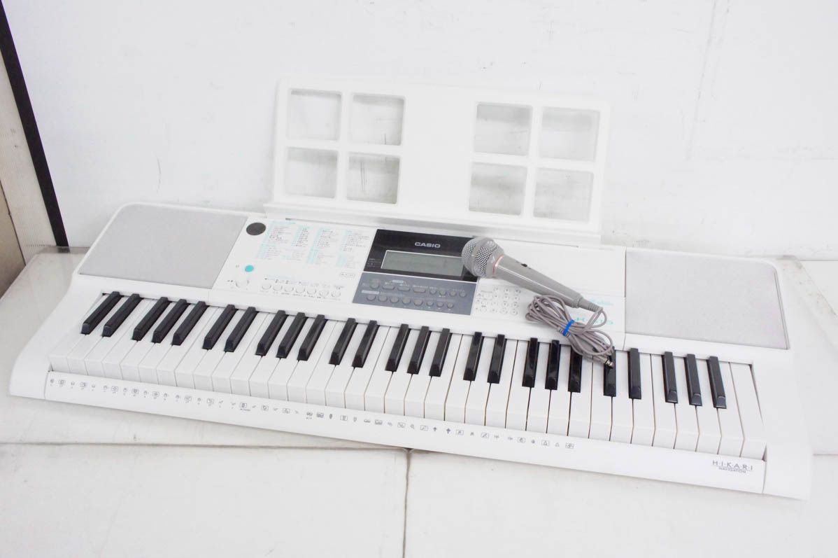 CASIOカシオ 光ナビゲーションキーボード LK-516 電子キーボード 61鍵