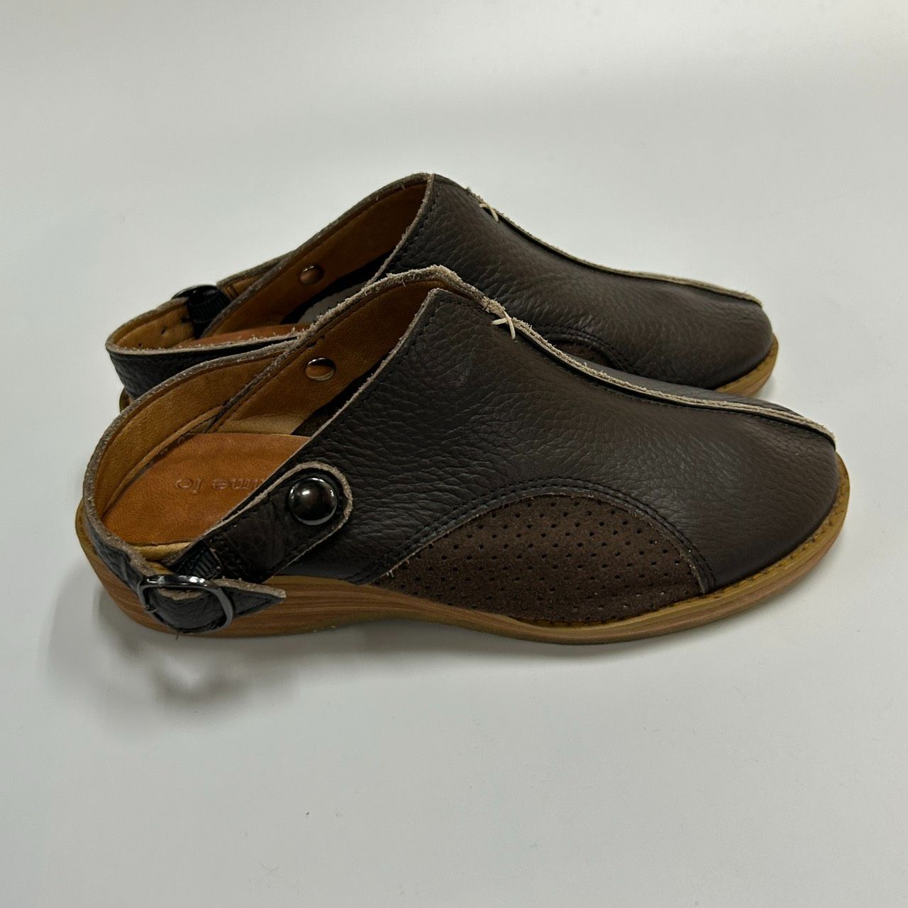 ブラウン サンダル