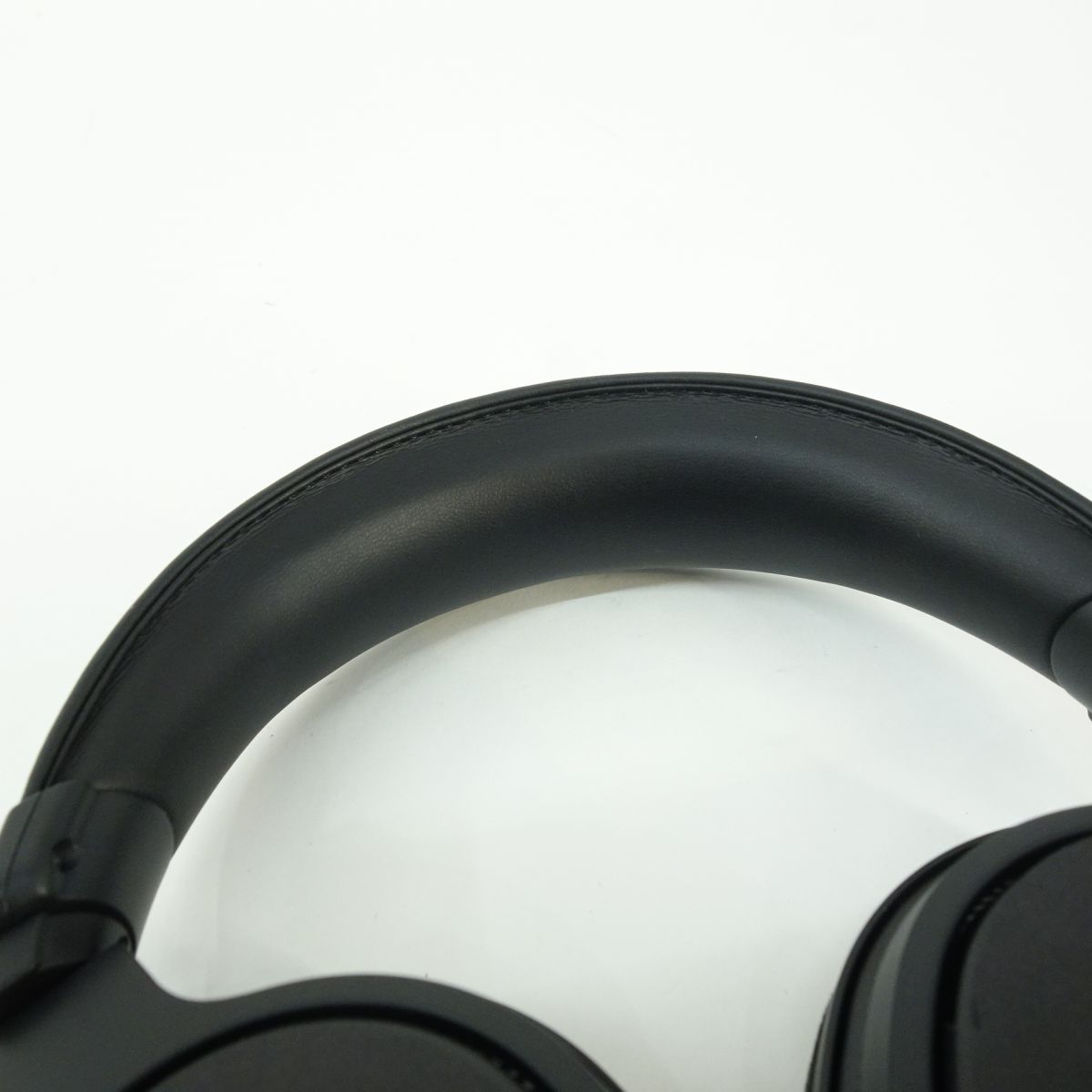 モニターヘッドホン