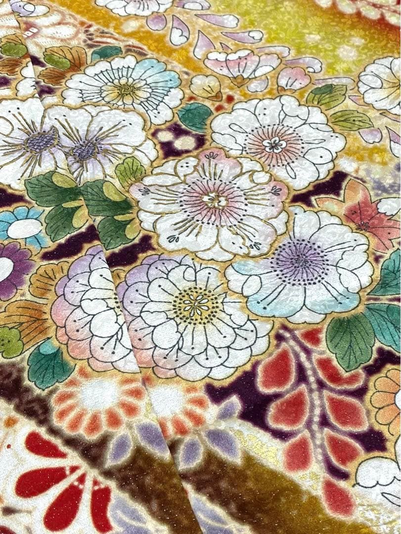 振袖 仮絵羽 銀通し 紋意匠 絞り 辻が花 正絹 未仕立て品 八掛付き 振袖 仮絵羽 銀通し 紋意匠 絞り 辻が花 正絹 未仕立て品 八掛付き