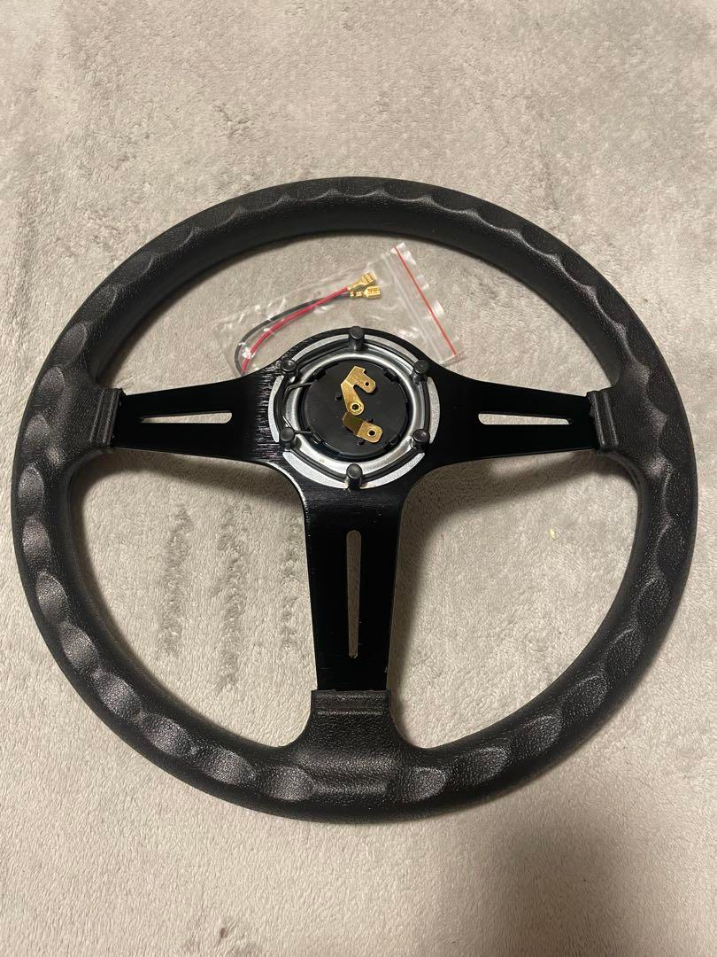 【NARDI】ナルディ　スポーツステアリング