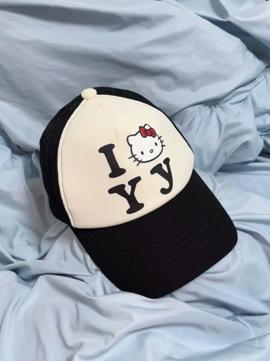Openyyハローキティ I ♥ YY ベースボールキャップ I ♥ YY ハローキティ ベースボールキャップ OPEN YY×Hello Kitty】YY
