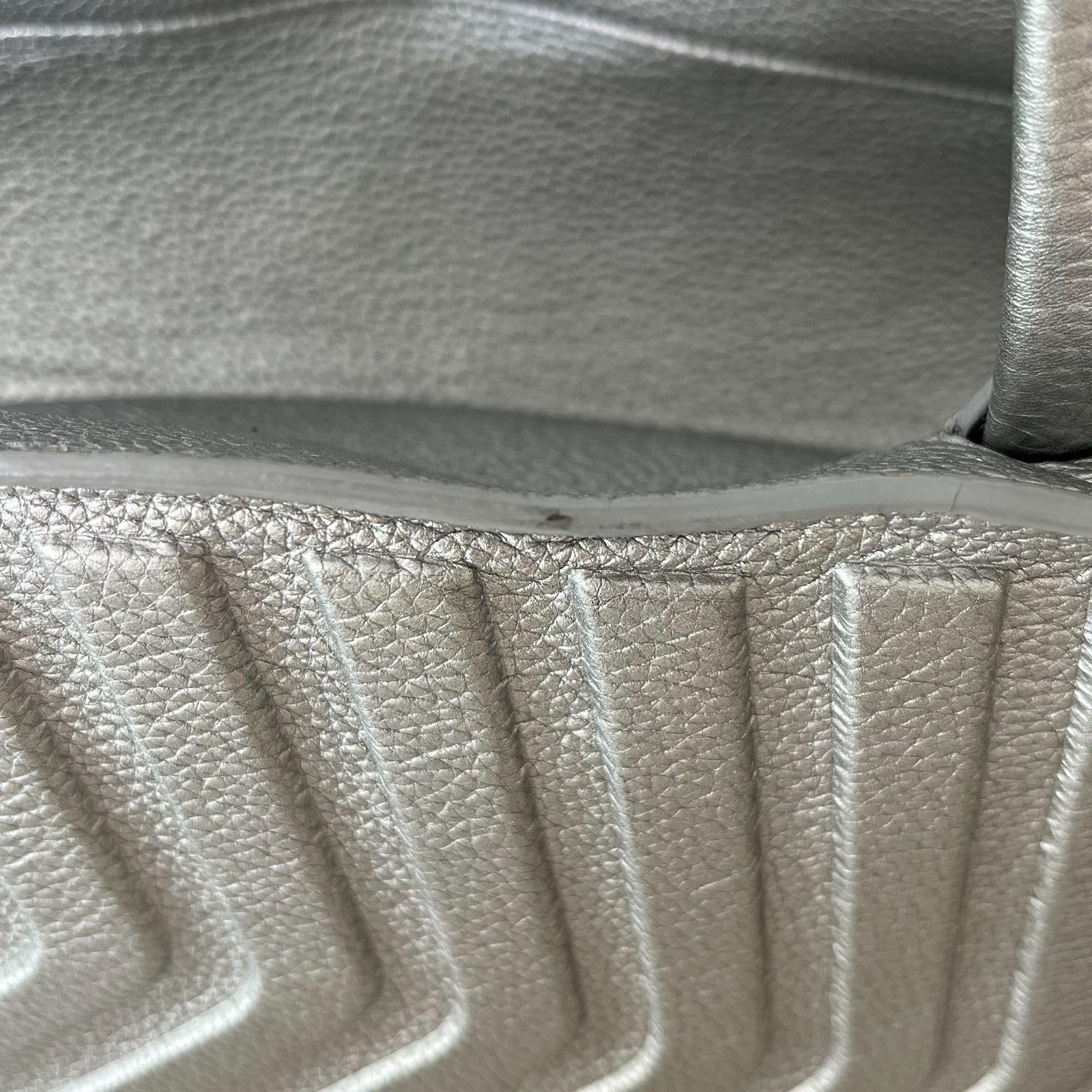 BALENCIAGA バレンシアガ⚫︎693541