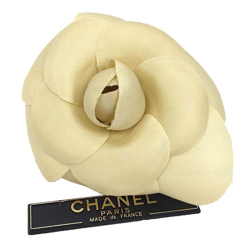 CHANEL シャネル カメリア コサージュ ブローチ フラワー ベージュ aq11554