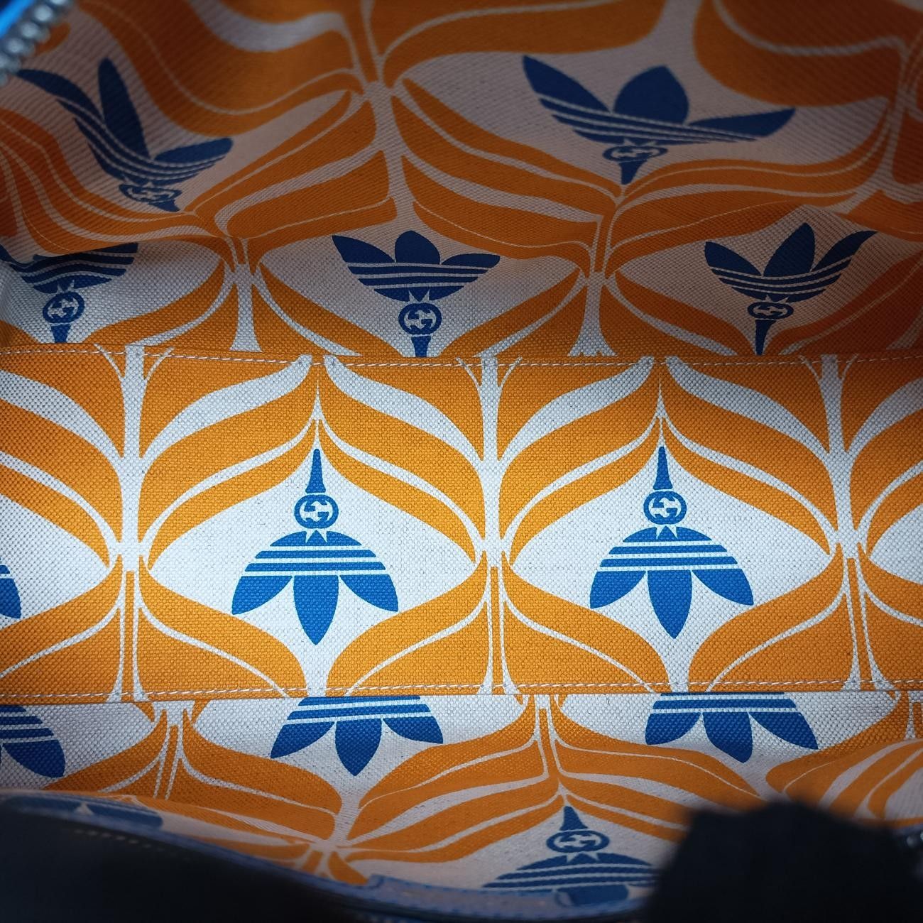 グッチGucciアディダスコラボ ミニ