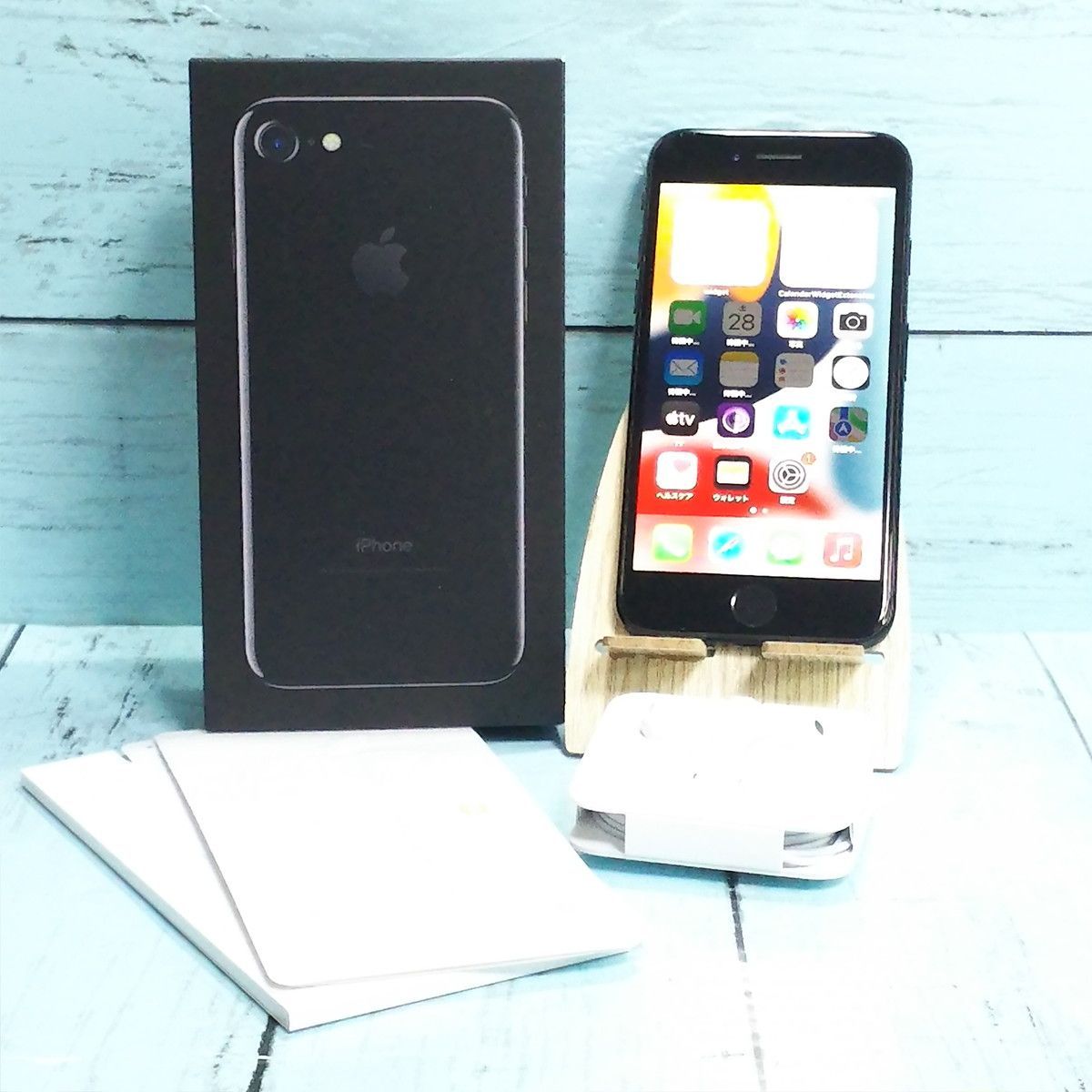 iPhone7 128GB 目新しい ブラック 本体 au SIMロック解除済み