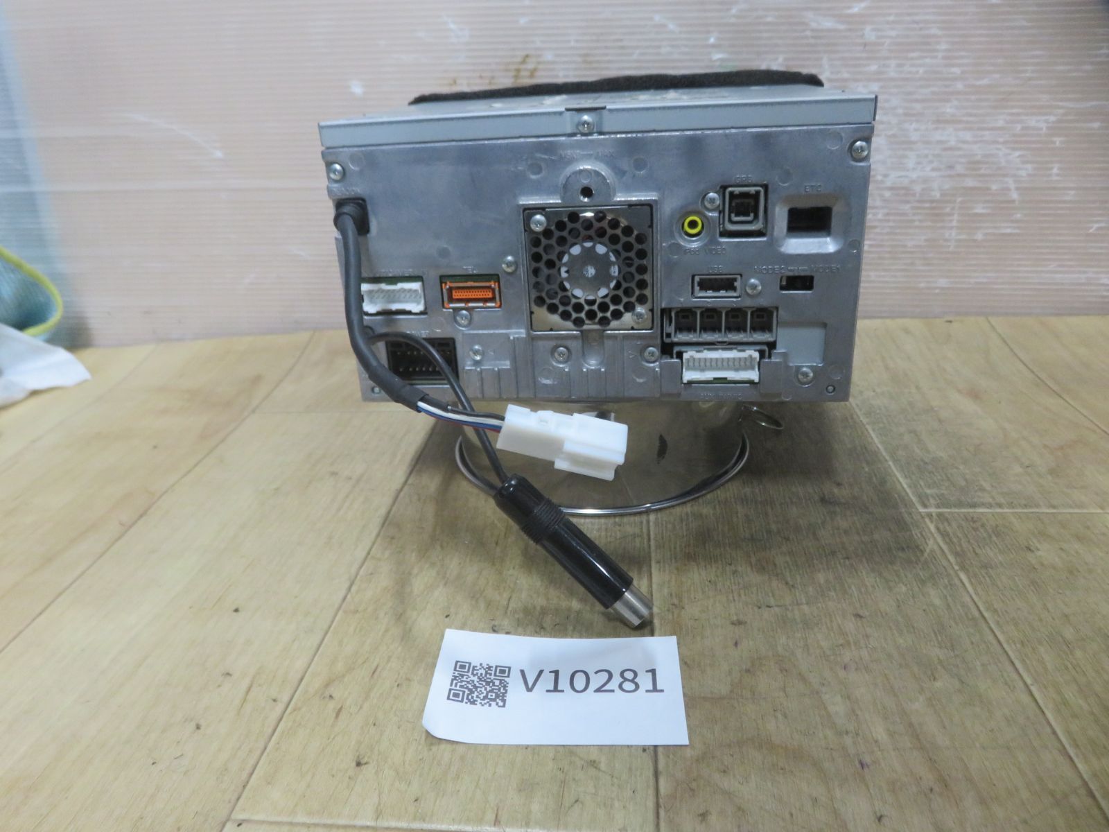 アルパインVIE-X088Vナビ アルパイン・HDDナビゲーション，VIE-X088V