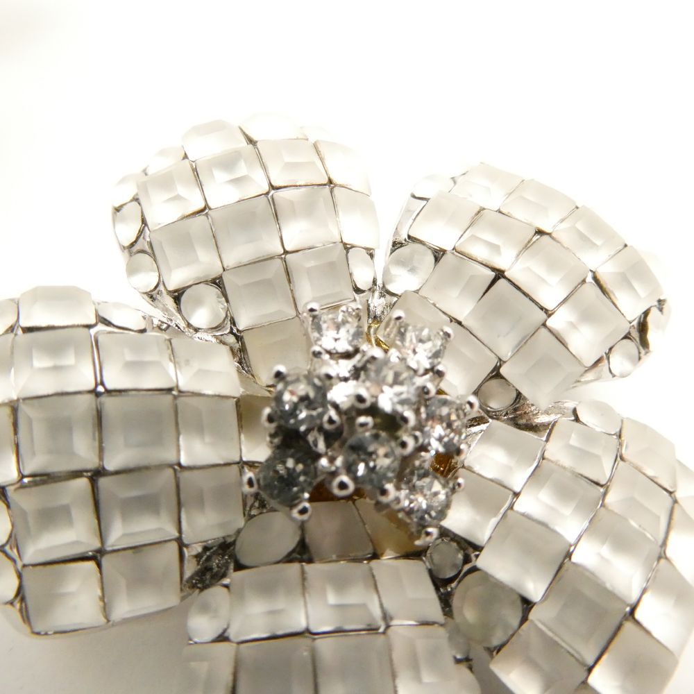 美品 FOXEY フォクシー Fleur ホワイト ブローチ ライトストーン