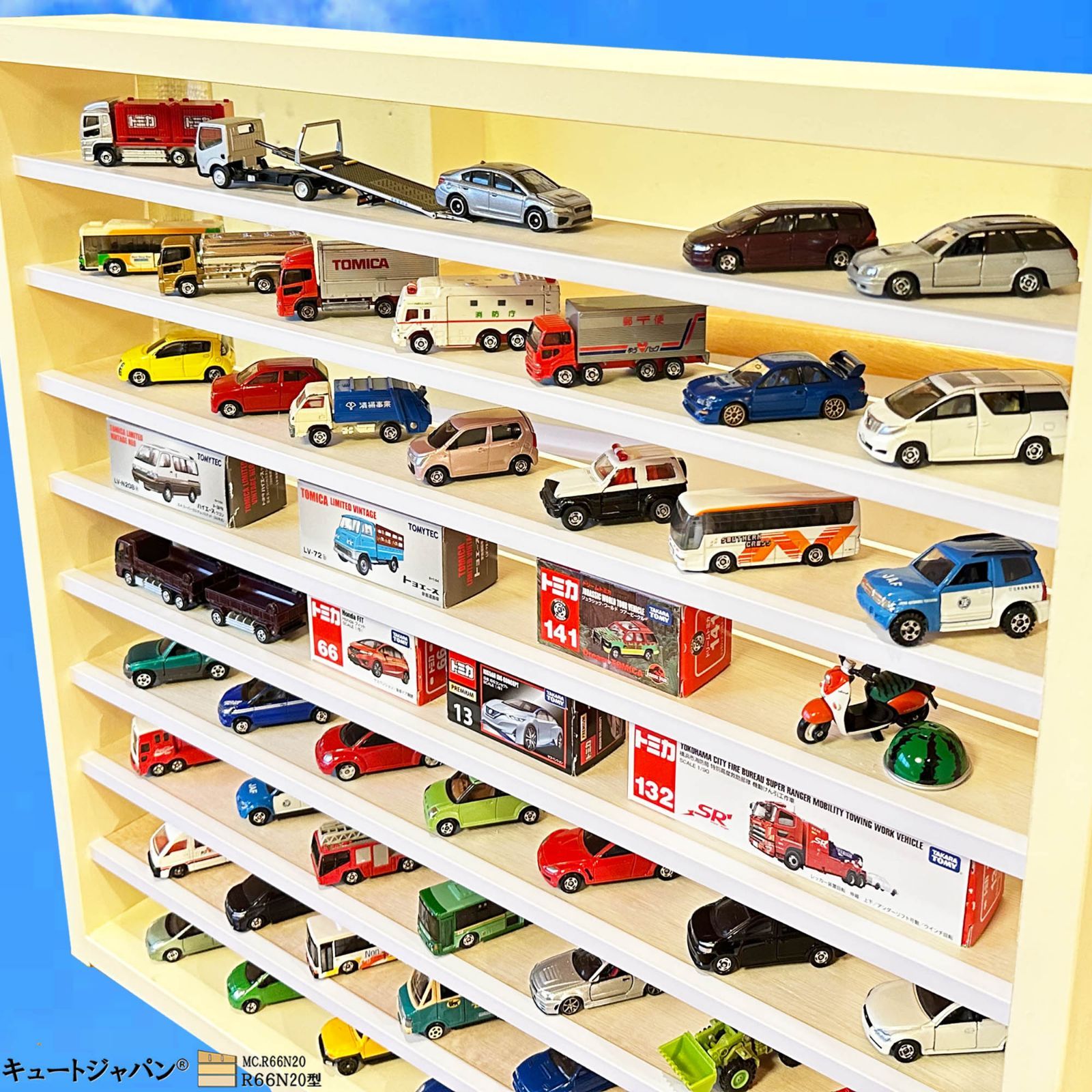 トミカ　陳列棚 トミカ 陳列棚 業務用 非売品 棚 コレクションケース - メルカリ