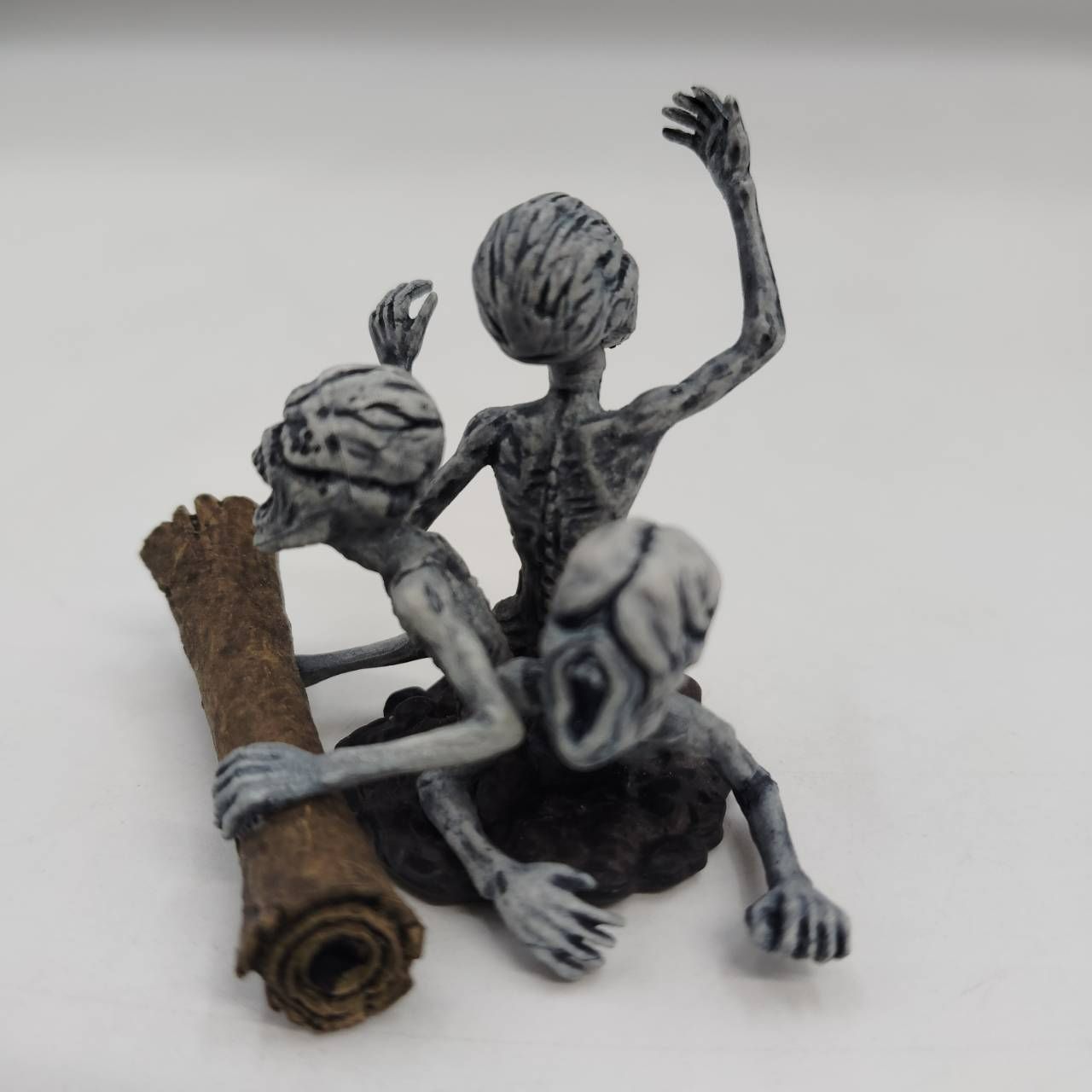 Bloodborne figma 狩人　特典　使者　202504090101 Bloodborne figma 狩人 特典 使者 202504090101 Amazon.com: Max